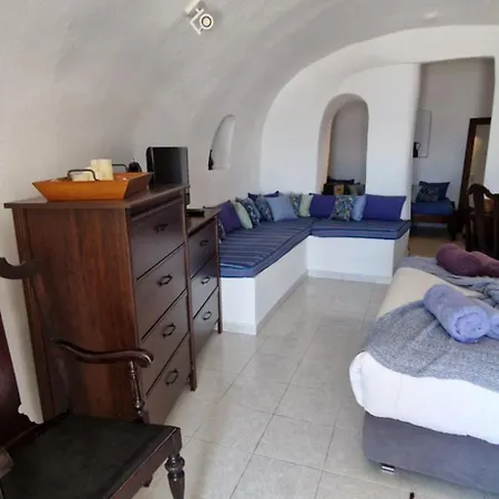 Likno Cave House Santorini Island